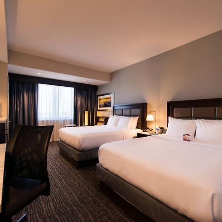 Hotel Crowne Plaza Springfield Convention Center By Ihg Exterior foto
