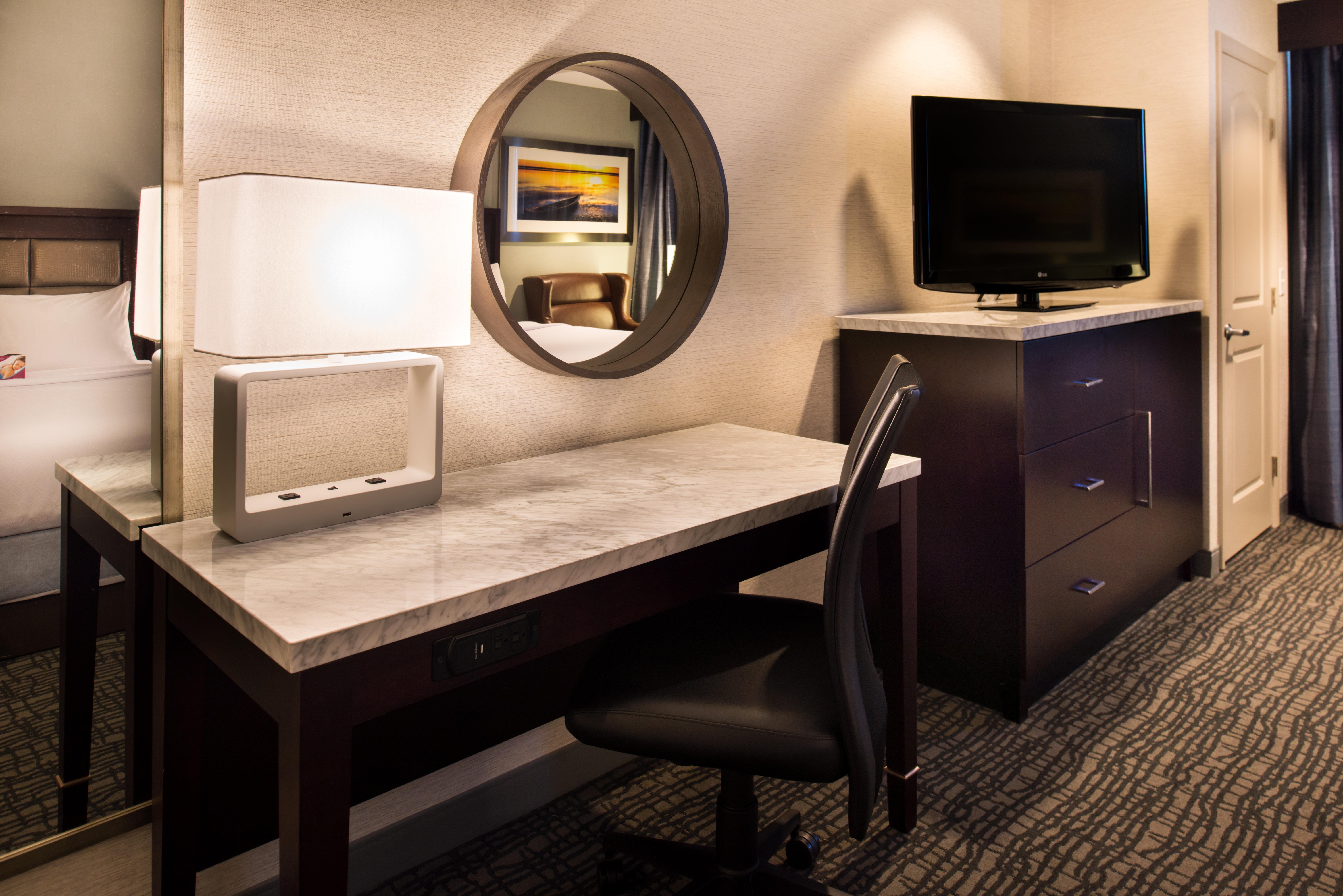 Hotel Crowne Plaza Springfield Convention Center By Ihg Exterior foto