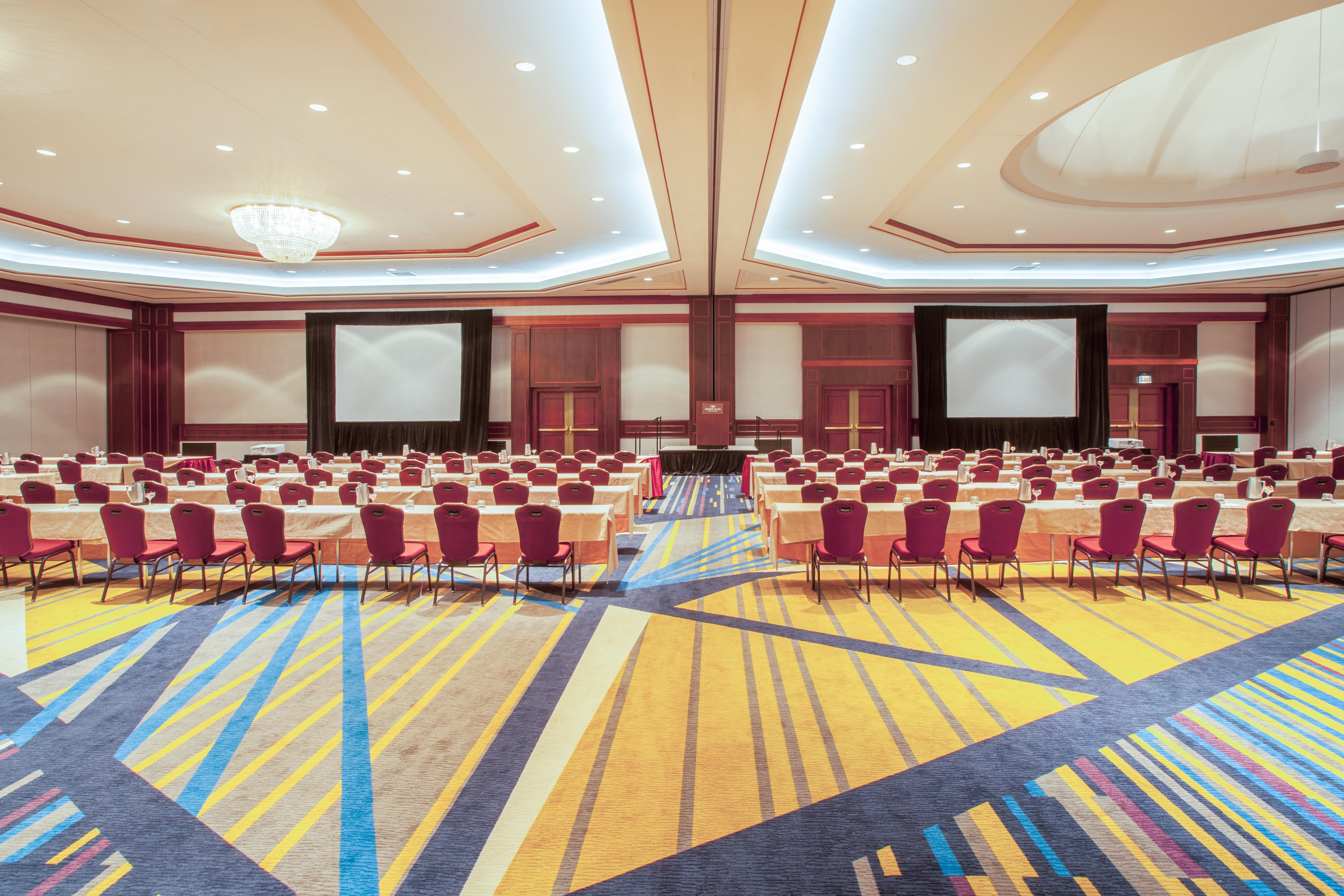 Hotel Crowne Plaza Springfield Convention Center By Ihg Exterior foto