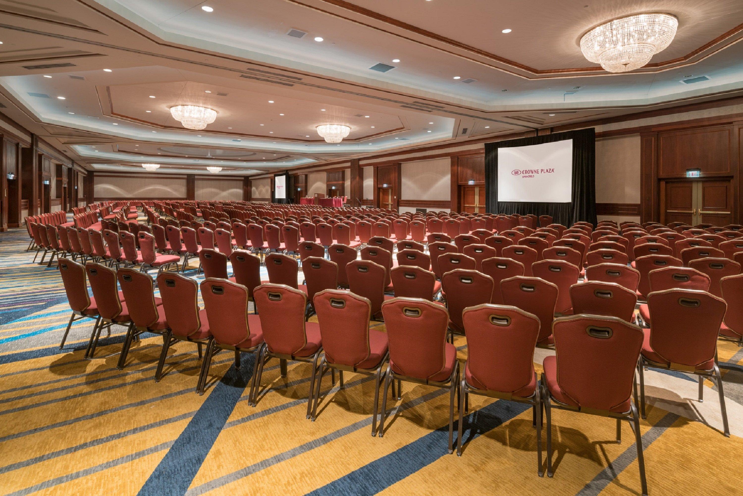 Hotel Crowne Plaza Springfield Convention Center By Ihg Exterior foto